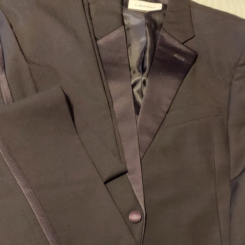 Calvin Klein Tuxedo